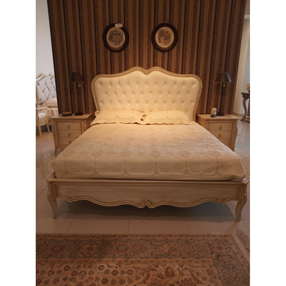 ΑΝΤΖΕΛΟ ΜΕ ΚΕΦΑΛΑΡΙ ΛΑΟΥΡΑ