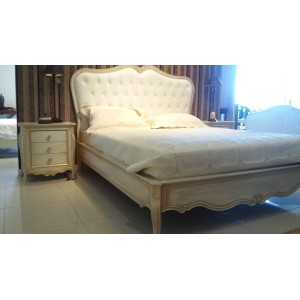 ΑΝΤΖΕΛΟ ΜΕ ΚΕΦΑΛΑΡΙ ΛΑΟΥΡΑ